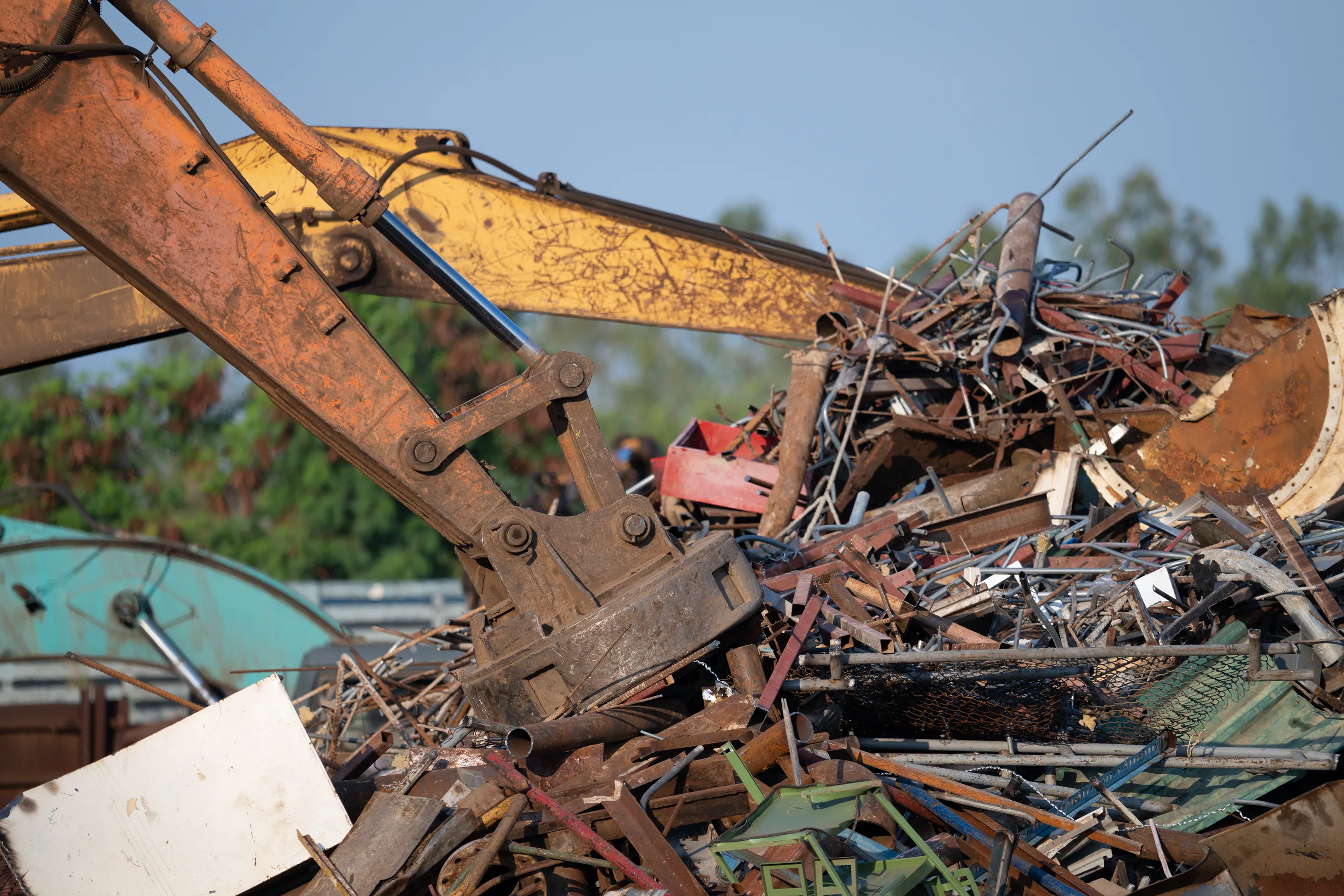 Ritiro di rottami metallici da cantiere a Genova